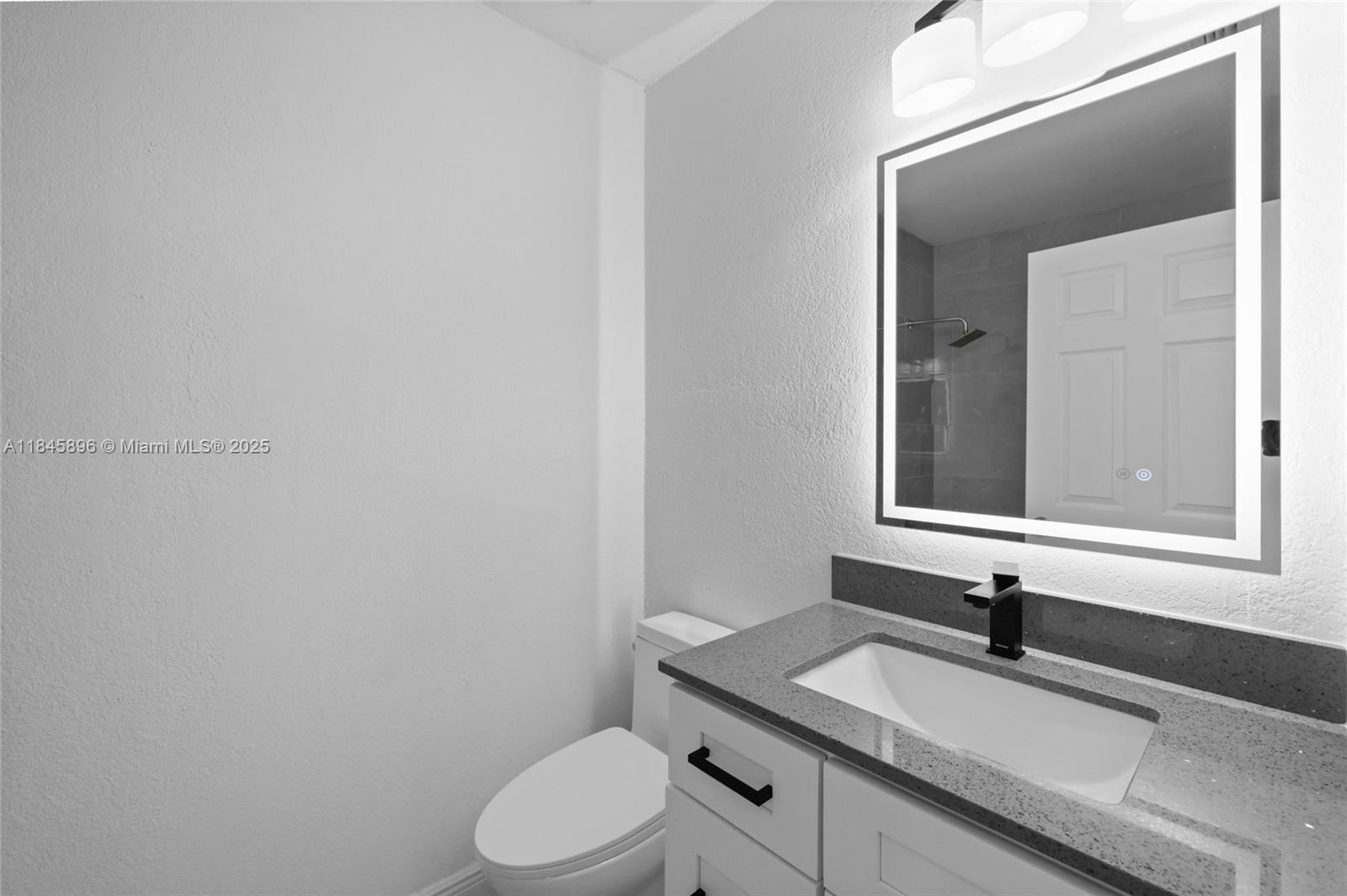 Royal Woods - Residential