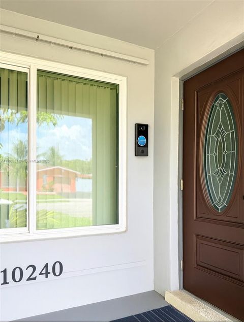 10240 SW 160th Ter Miami FL 33157