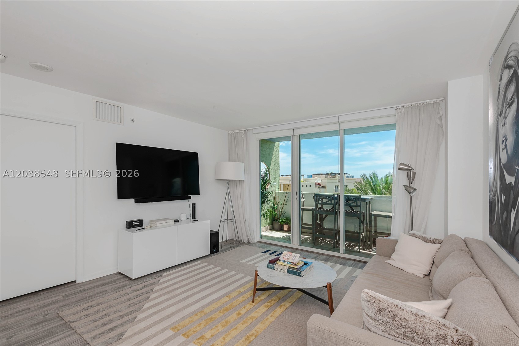 90 Alton Rd 607
