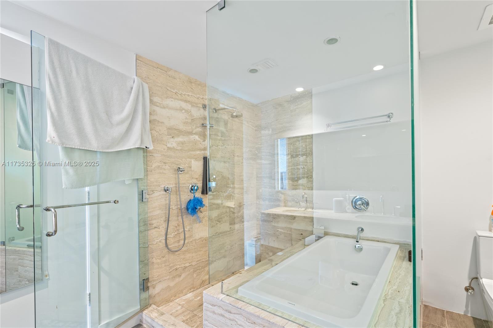 BISCAYNE BEACH CONDO - Residential