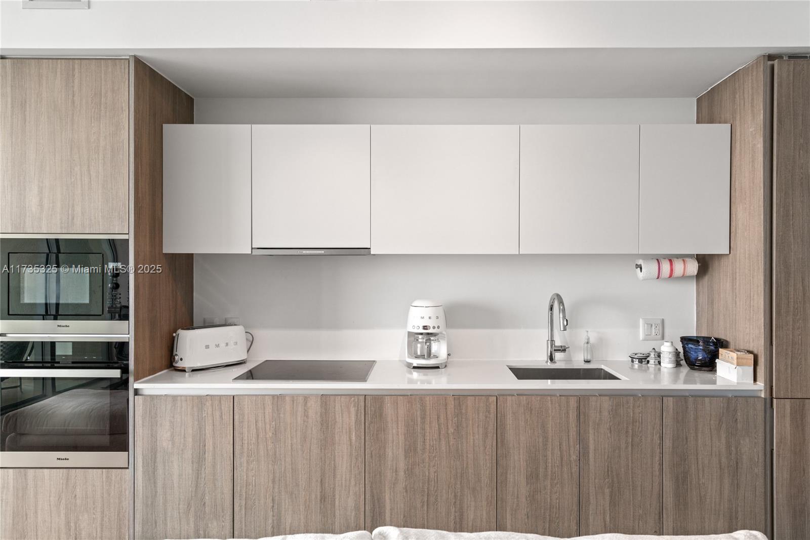 BISCAYNE BEACH CONDO - Residential