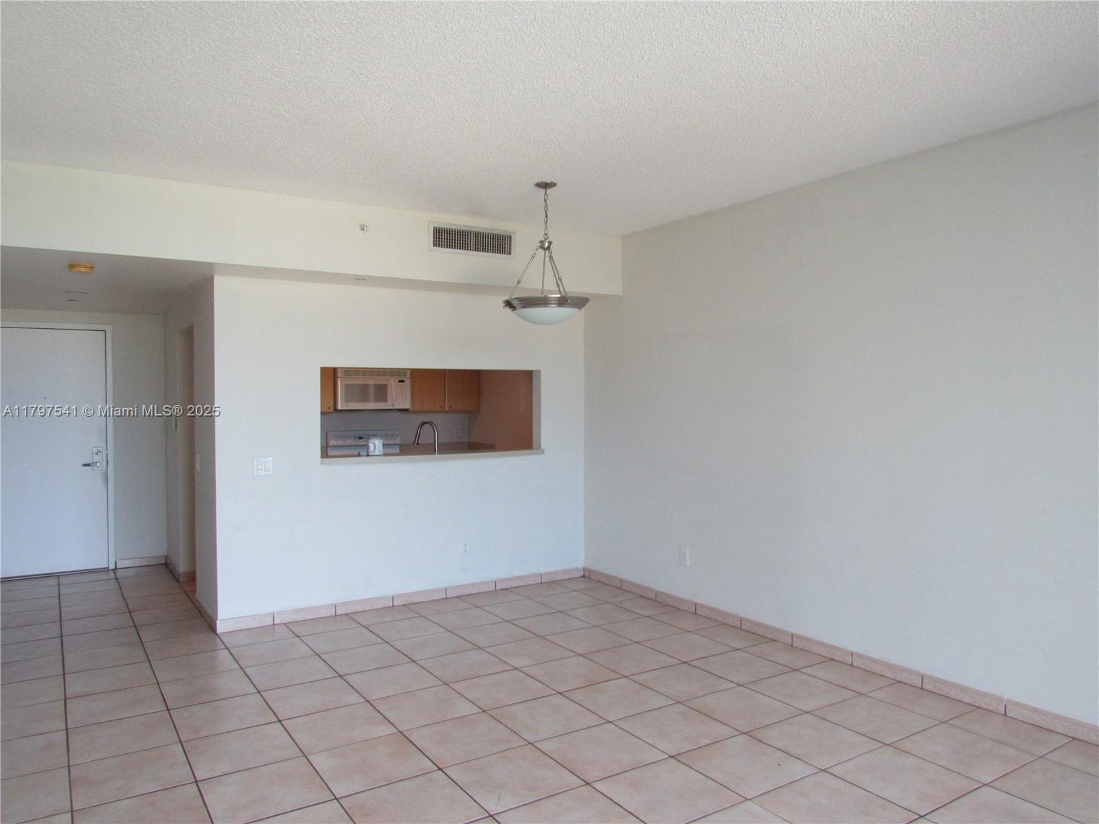 2475 Brickell Ave 703