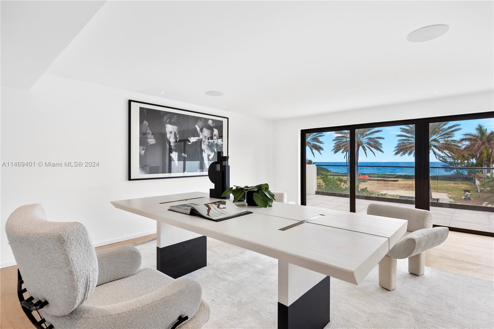 GOLDEN BEACH SEC C - Residential