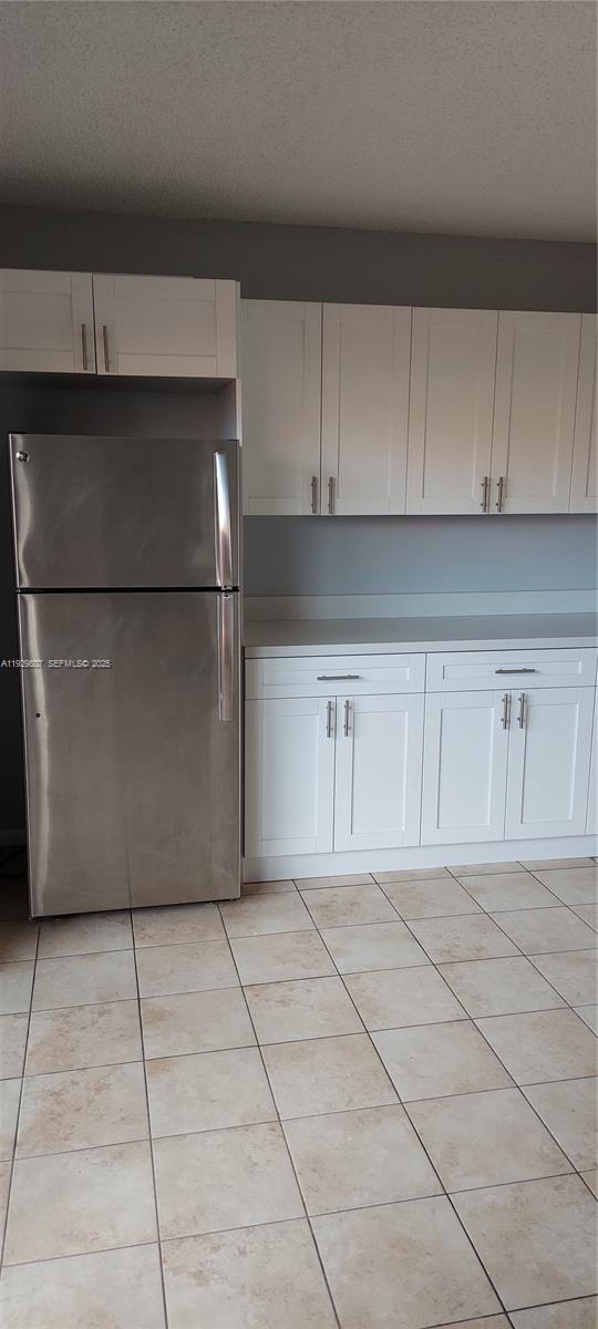 DADELAND COVE SEC 2 - Residential Lease