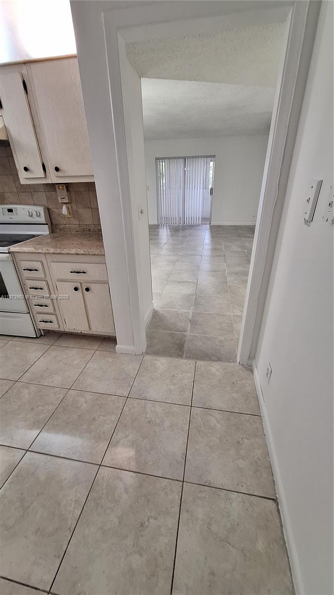 BOCA CLUB CONDO - Residential