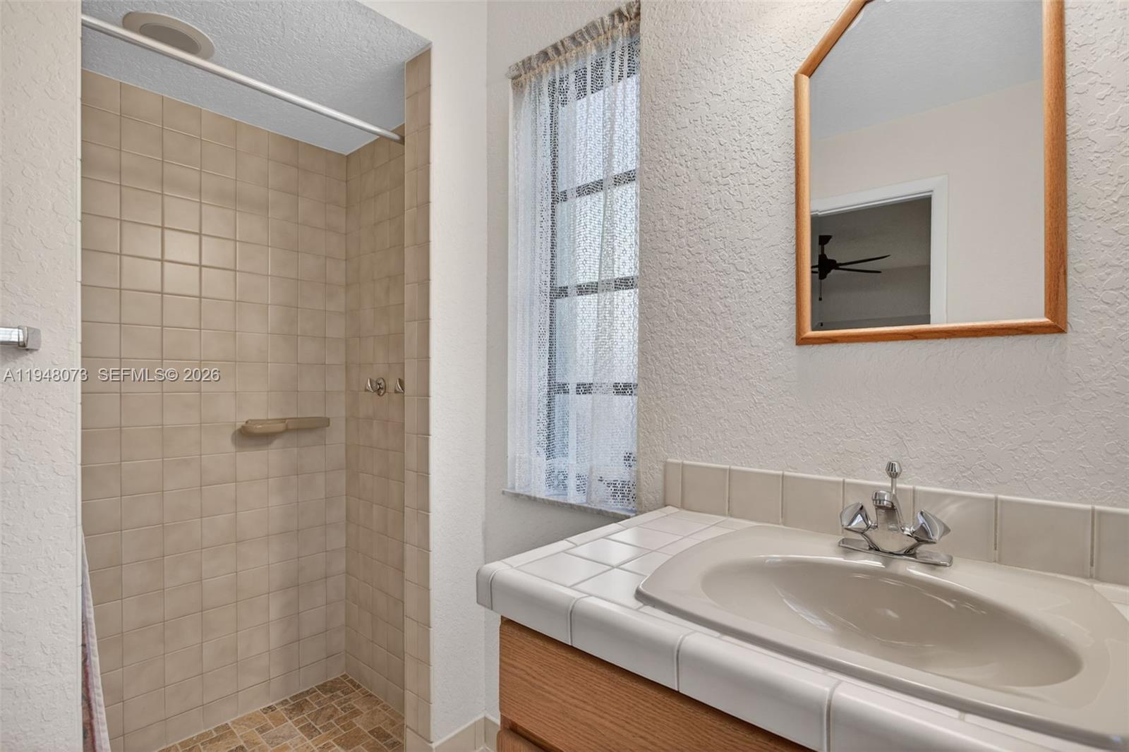 HAMMON HEIGHTS SEC 3 - Residential