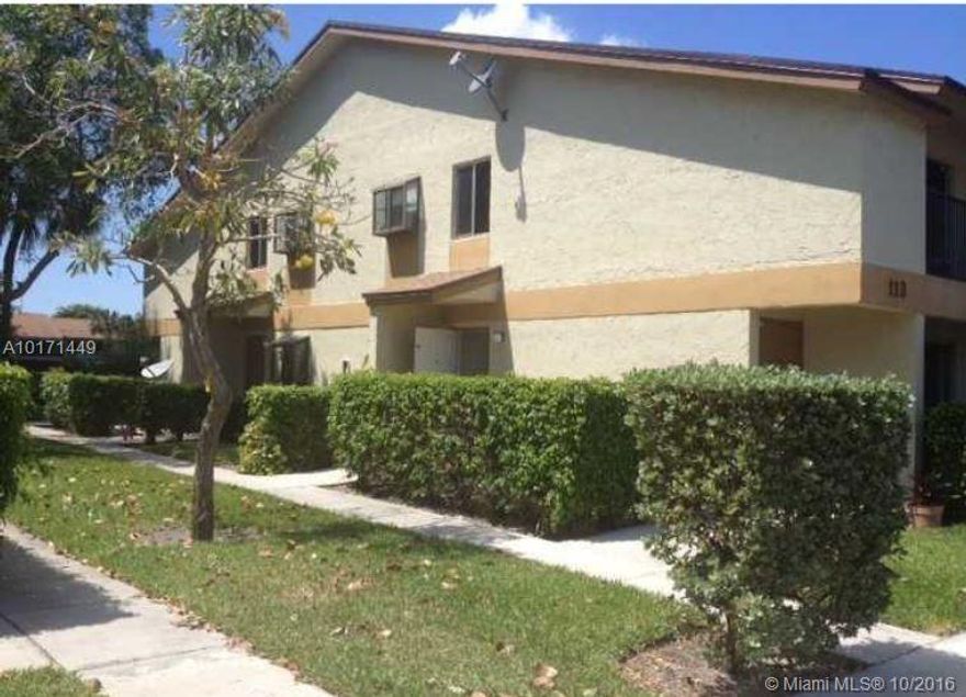 2 Bed 2 Bath with Washer and Dryer. Perfect for investor, unit rented for $1200.00 with lease expiring June 30, 2017.
PET FRIENDLY ALLOWING CATS,DOGS AND BIRDS. AMENITIES FOR AGES, OFFERING TENNIS, BASKETBALL,GYM AND SAUNA, JOGGING, SWIMMING POOL AND SOCIAL CENTER. THE UNIT IS ON FIRST LEVEL, CORNER 2/2 WITH WASHER/DRYER IN UNIT. ONE ASSIGNED WITH GUEST PARKING.