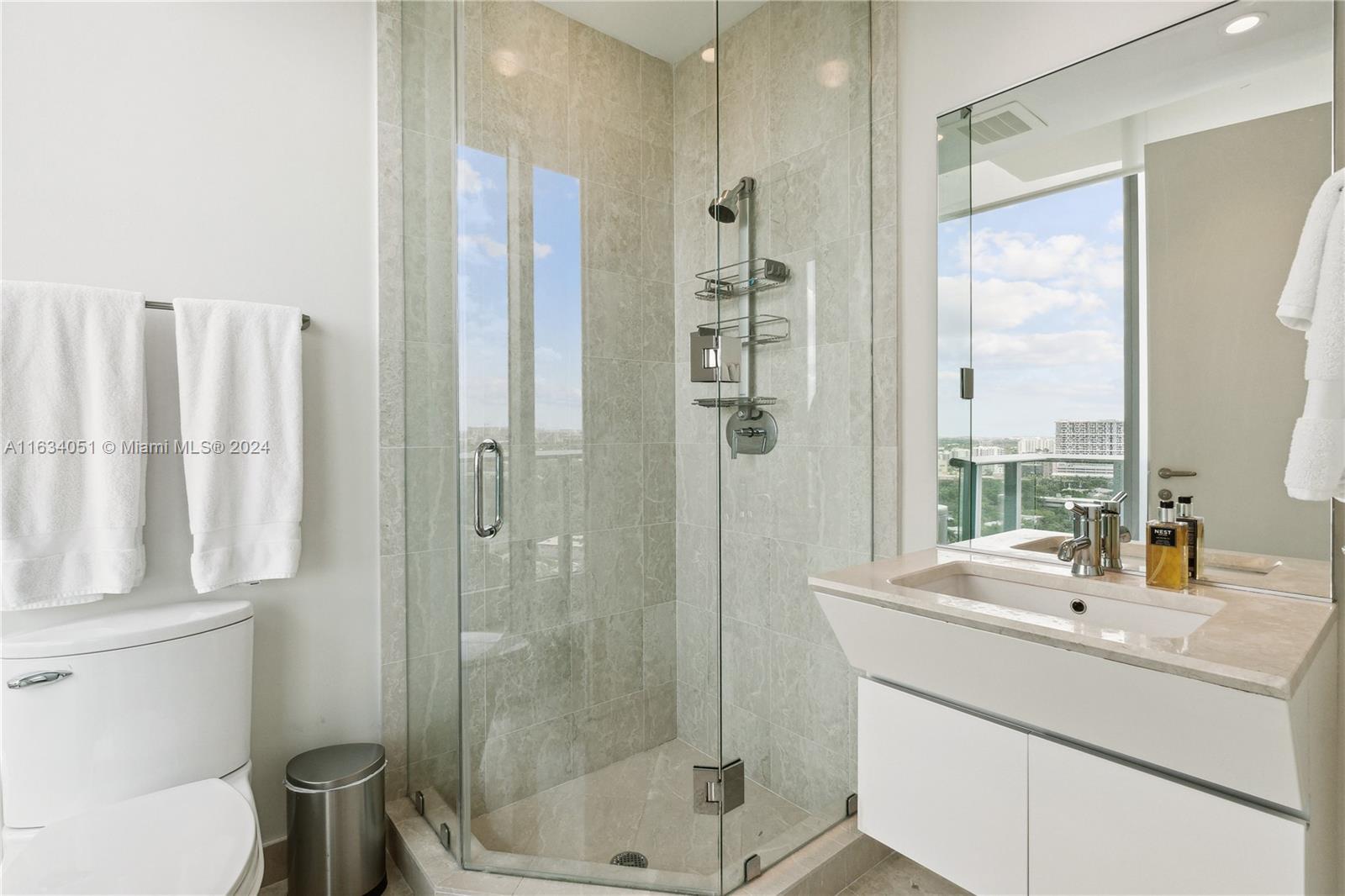 GROVENOR HOUSE CONDO - Residential