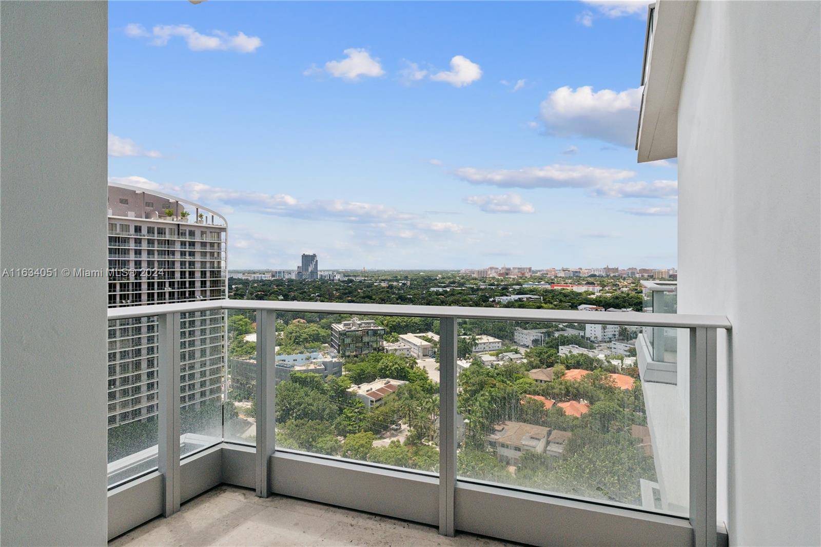 GROVENOR HOUSE CONDO - Residential