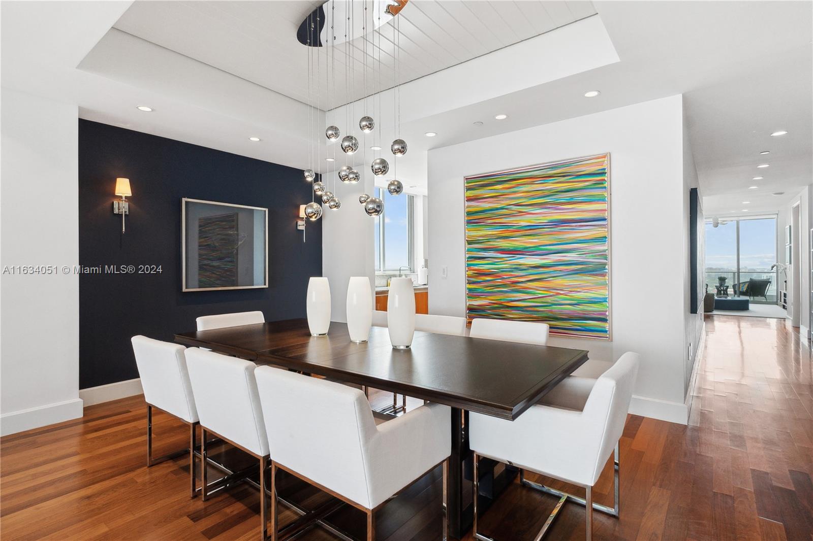 GROVENOR HOUSE CONDO - Residential