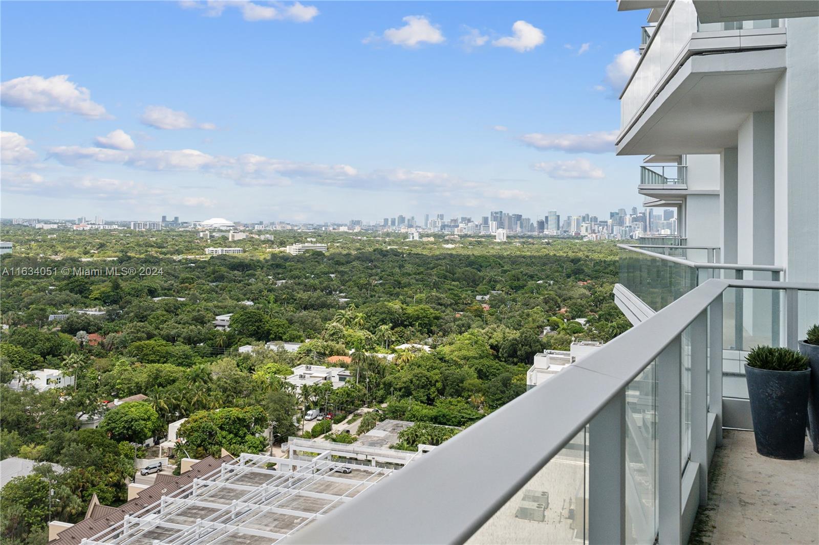 GROVENOR HOUSE CONDO - Residential