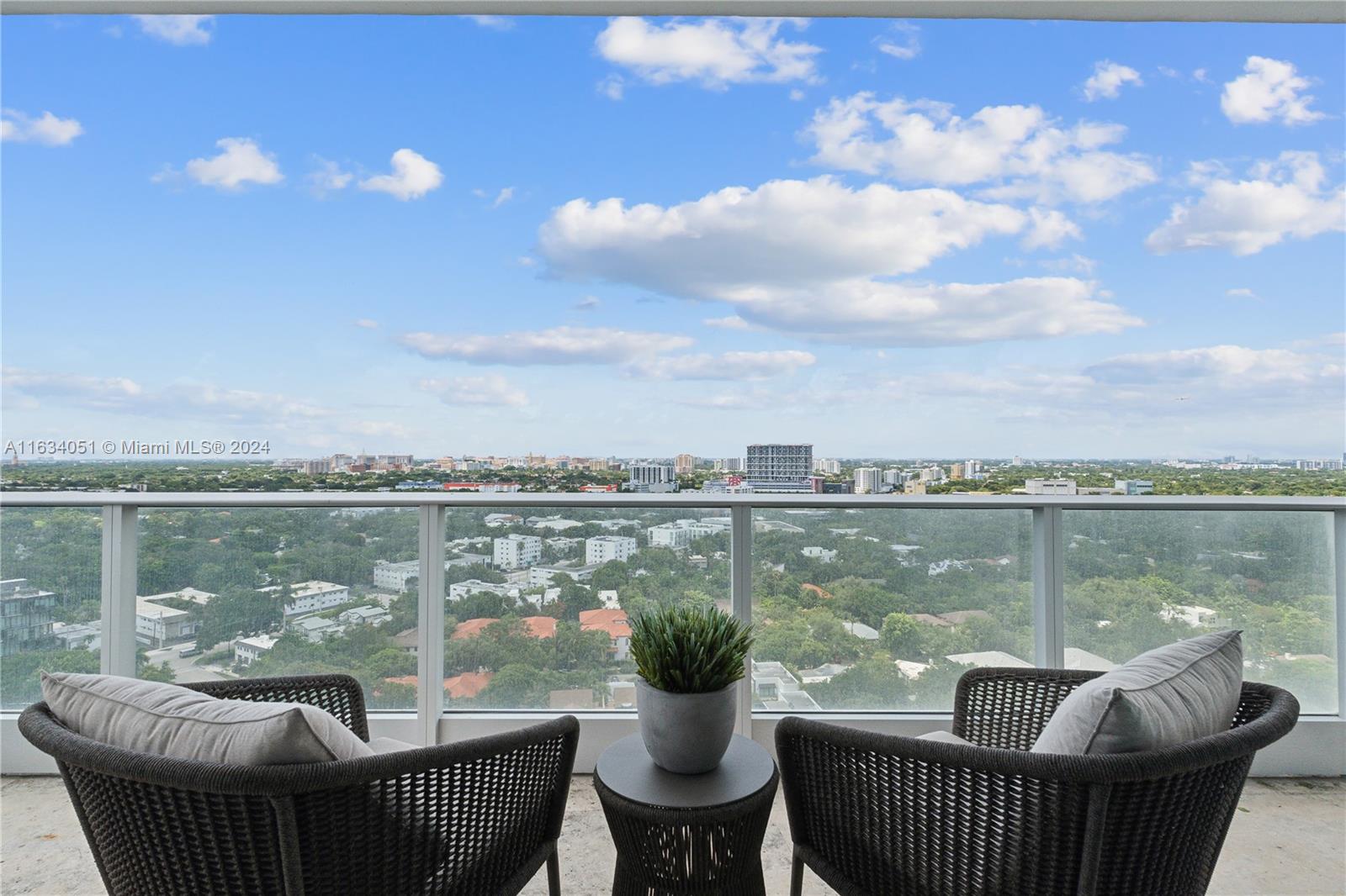 GROVENOR HOUSE CONDO - Residential