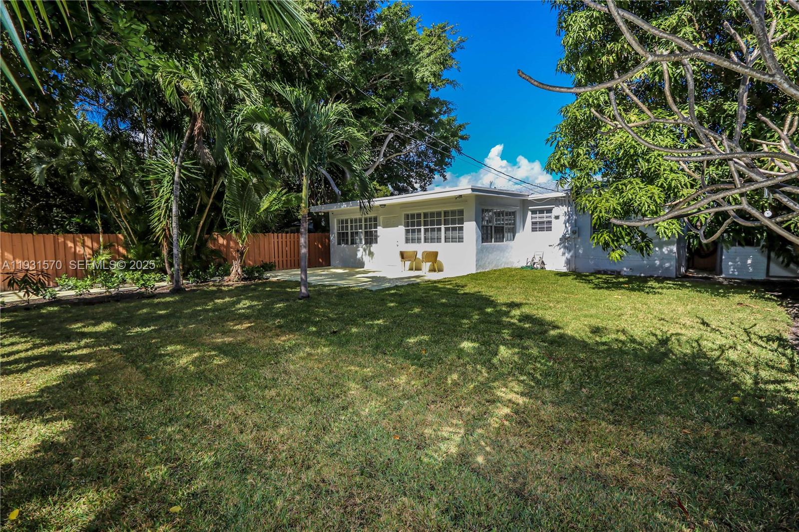 SUNSET TRAILS NO 4 - Residential