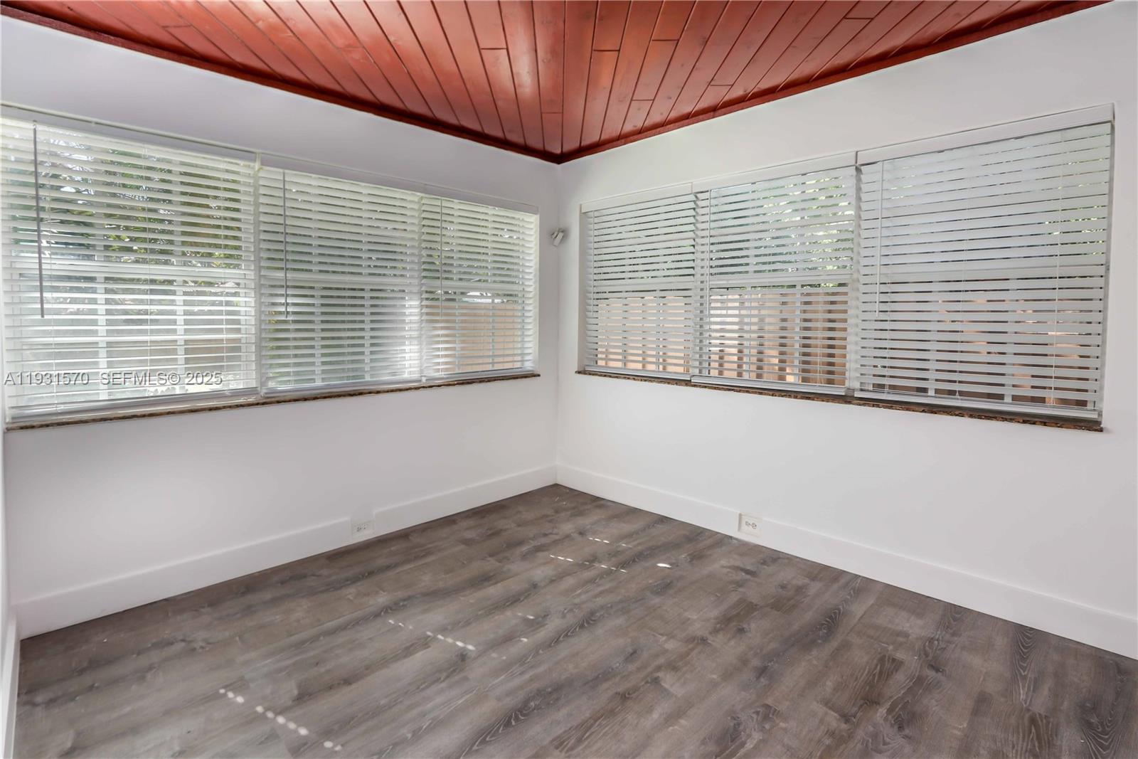 SUNSET TRAILS NO 4 - Residential