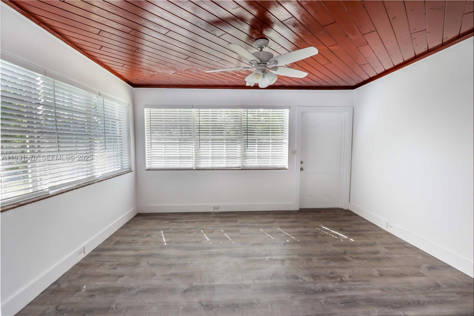 SUNSET TRAILS NO 4 - Residential