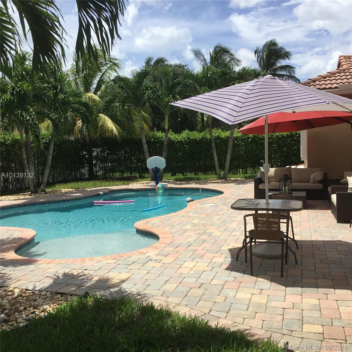 Pembroke Falls Ph 5 164-7 - Residential