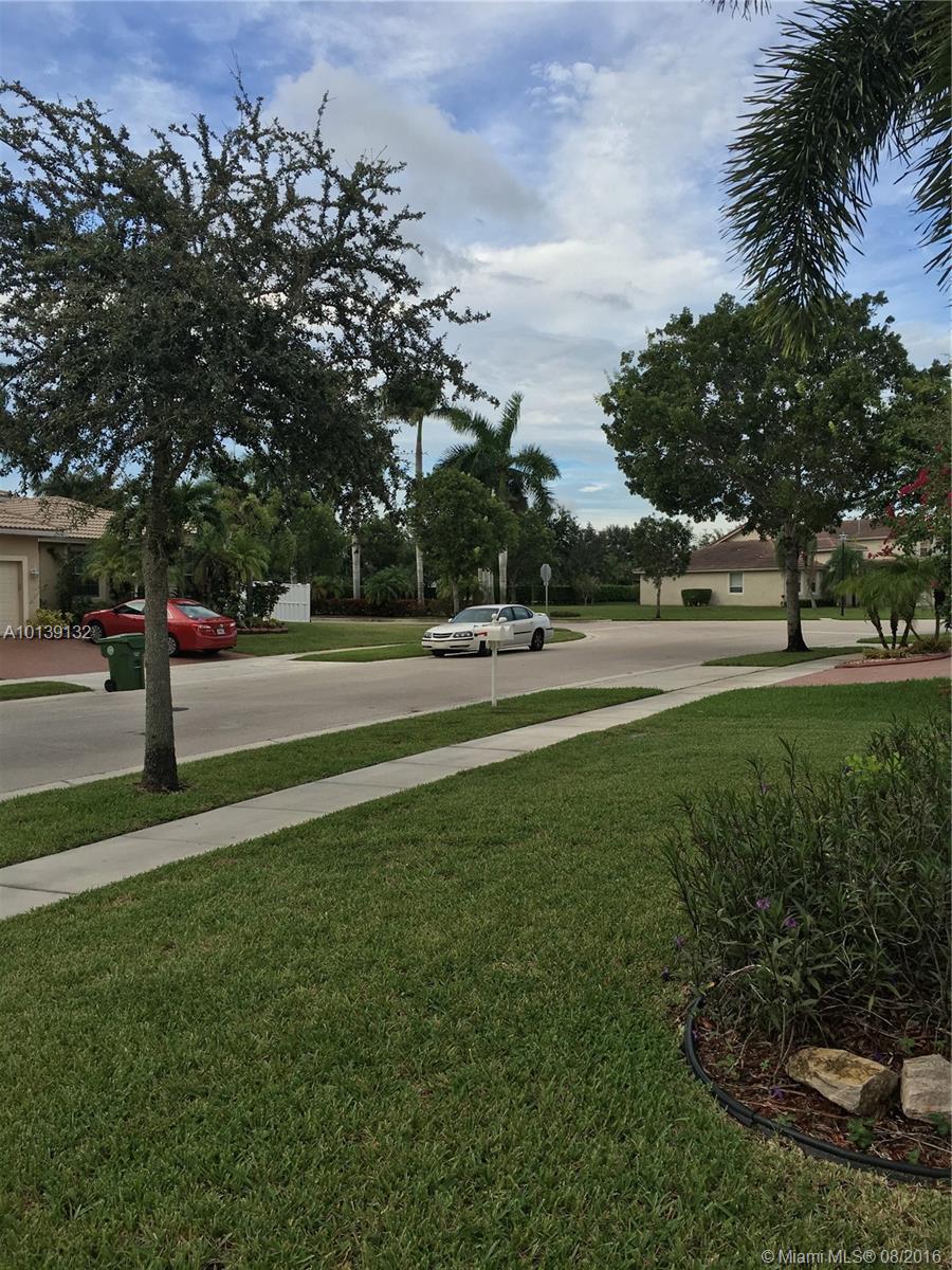 Pembroke Falls Ph 5 164-7 - Residential