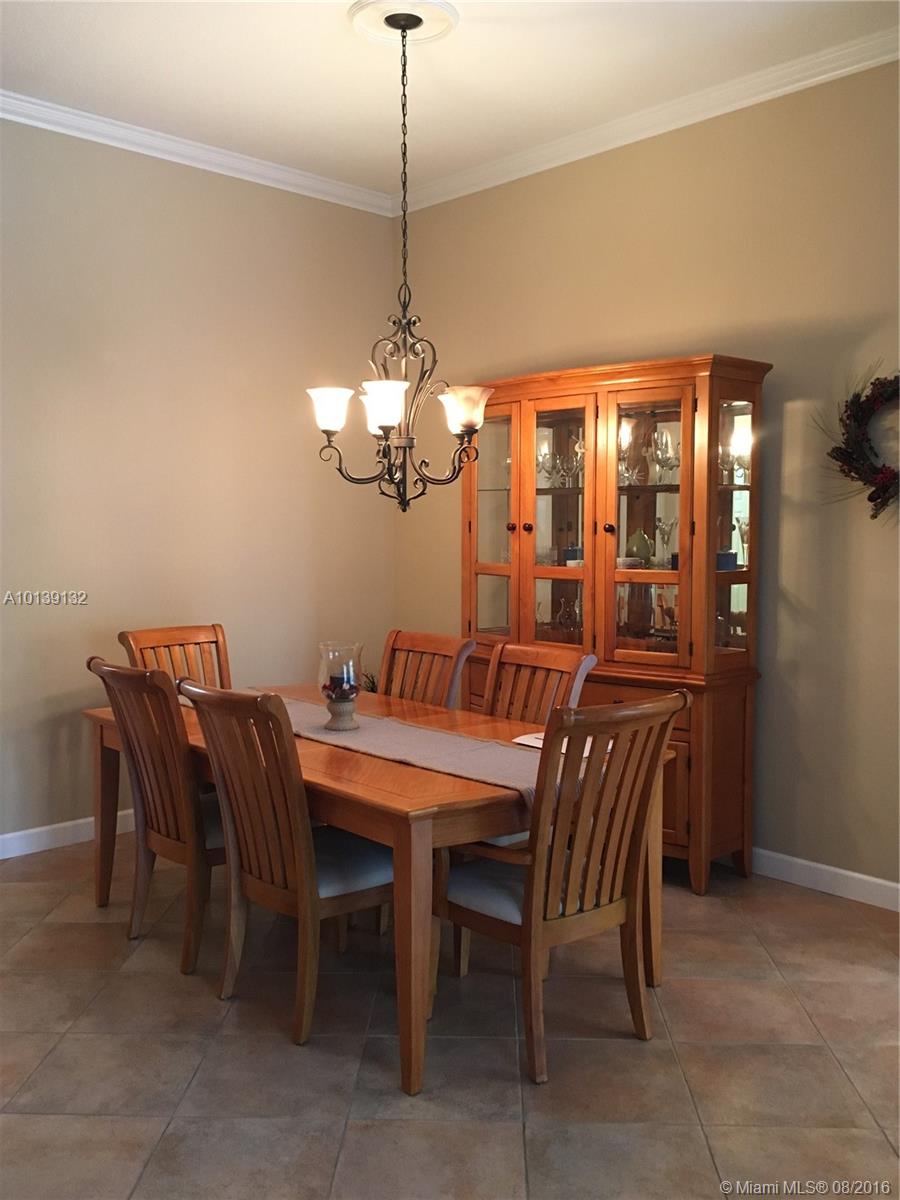 Pembroke Falls Ph 5 164-7 - Residential