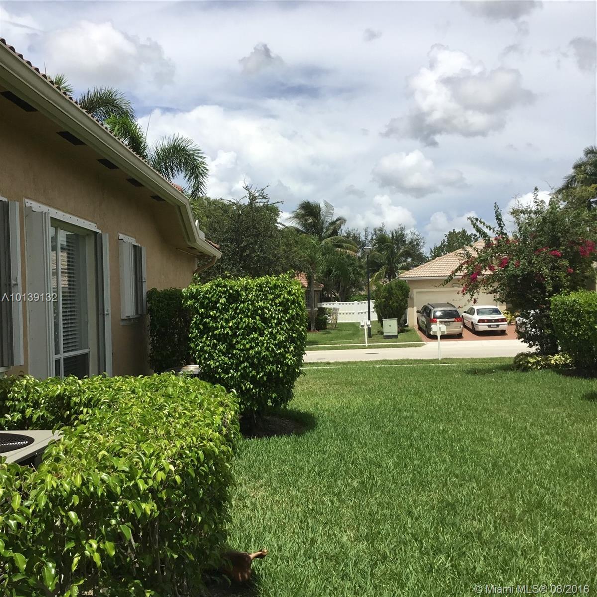 Pembroke Falls Ph 5 164-7 - Residential