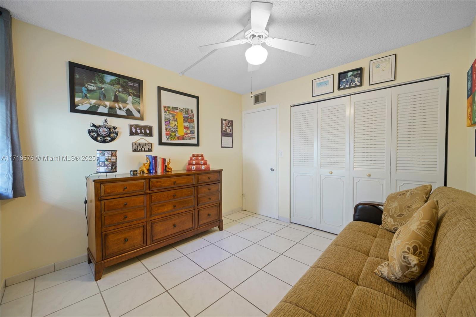 VILLA DORADA CONDO NO 2 - Residential