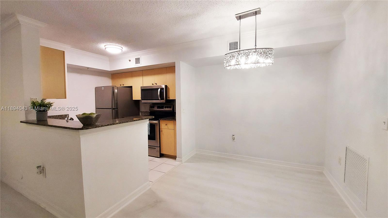 AVENTINE AT MIRAMAR CONDO - Residential Lease