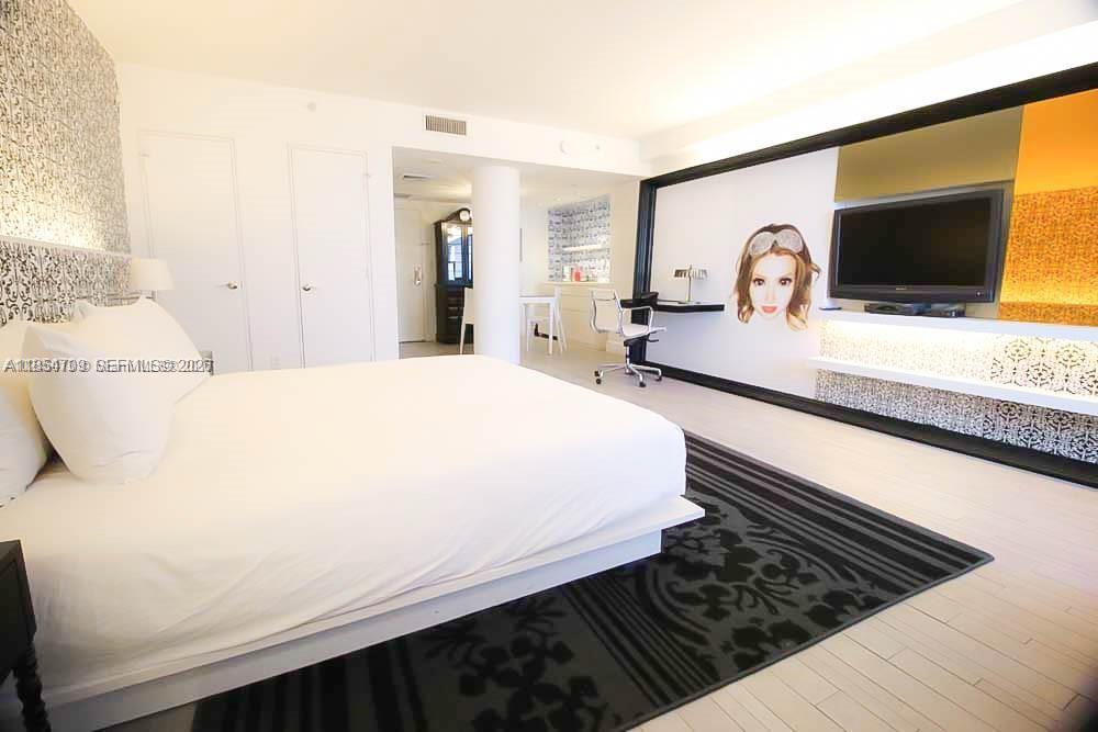 1100 WEST CONDO - Residential