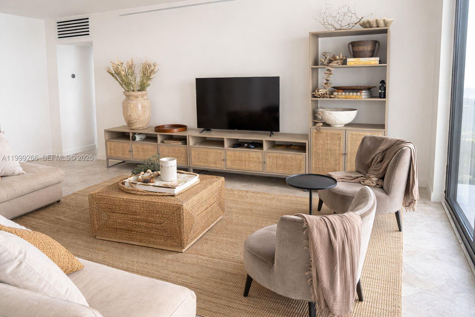 1111 Crandon Blvd A404