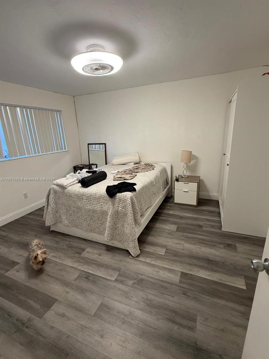 SUTTON HOUSE CONDO - Residential