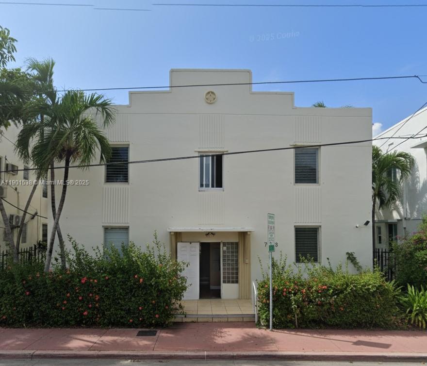 THE DOVE CONDO - Residential