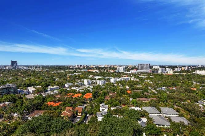 GROVENOR HOUSE CONDO - Residential