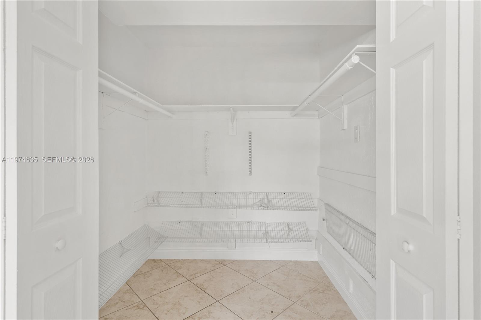 WESTHAVEN HEIGHTS 1ST ADD - Residential Lease