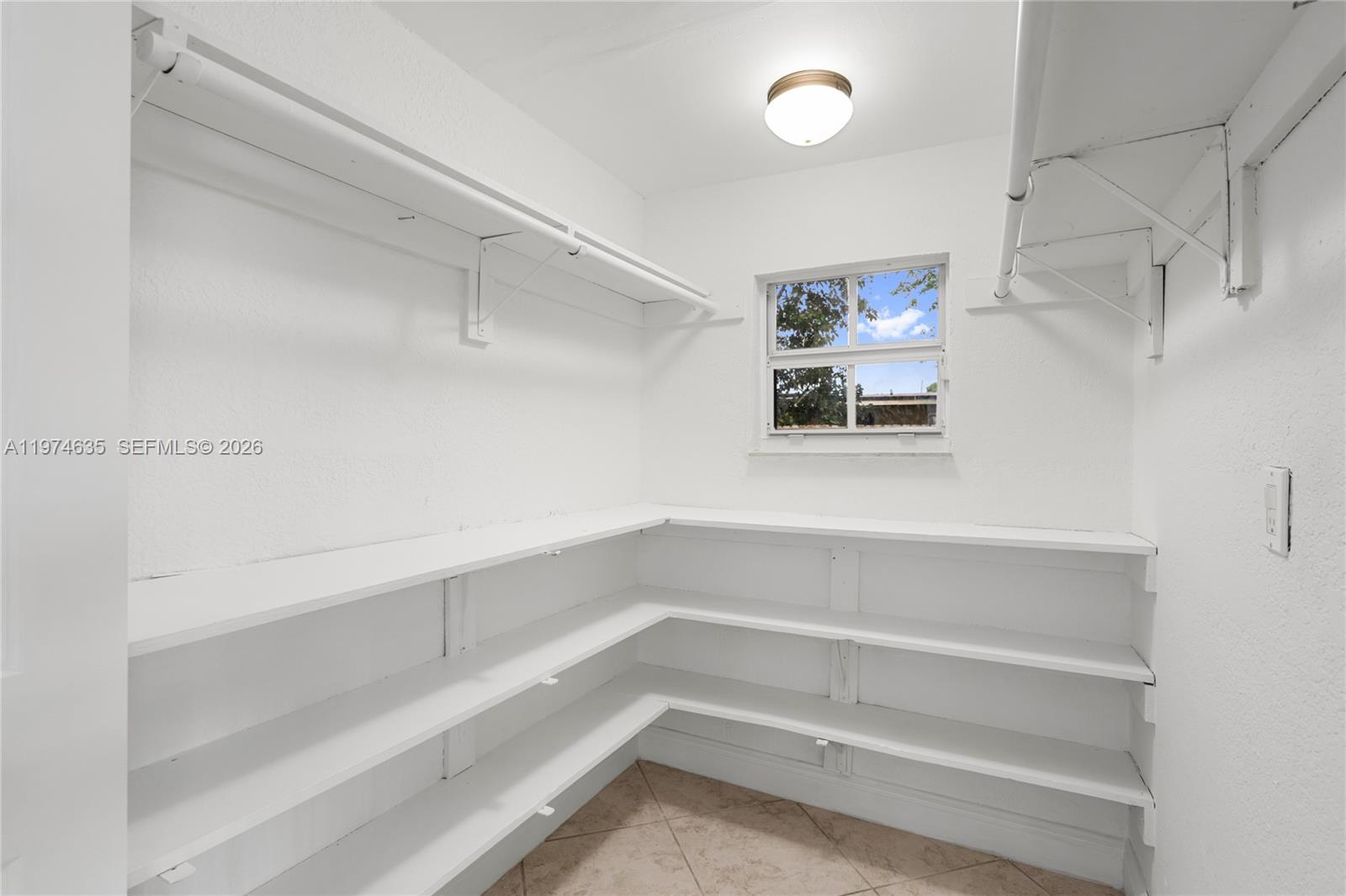 WESTHAVEN HEIGHTS 1ST ADD - Residential Lease