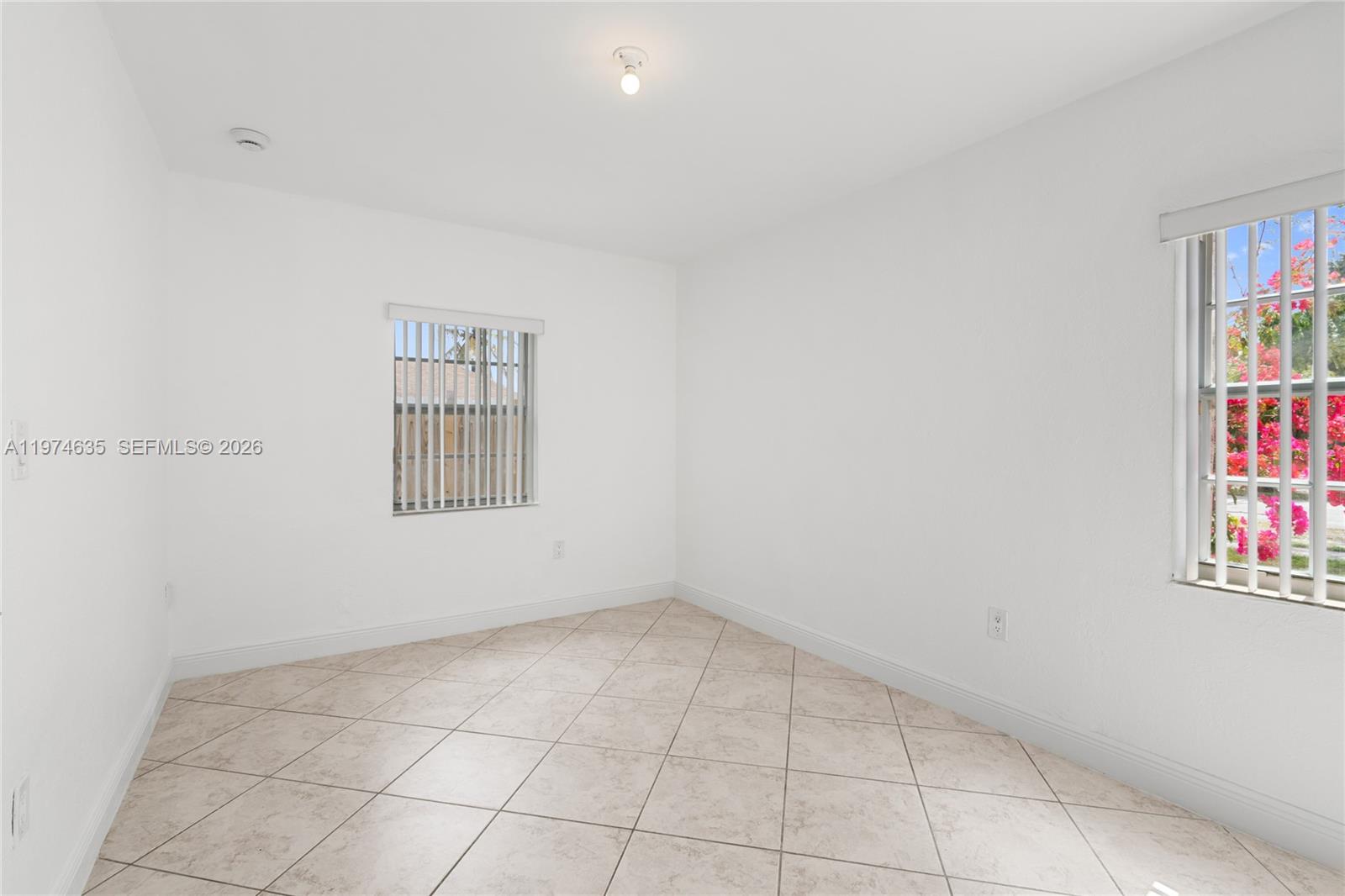 WESTHAVEN HEIGHTS 1ST ADD - Residential Lease