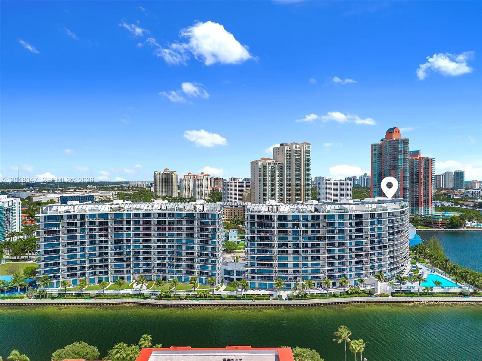 ECHO CONDO - Residential