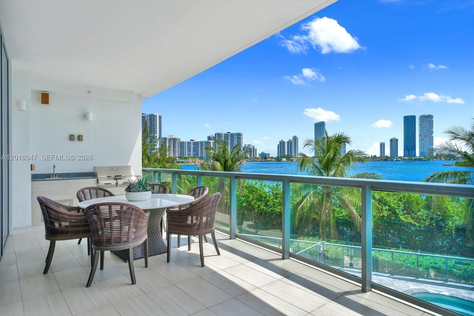 ECHO CONDO - Residential