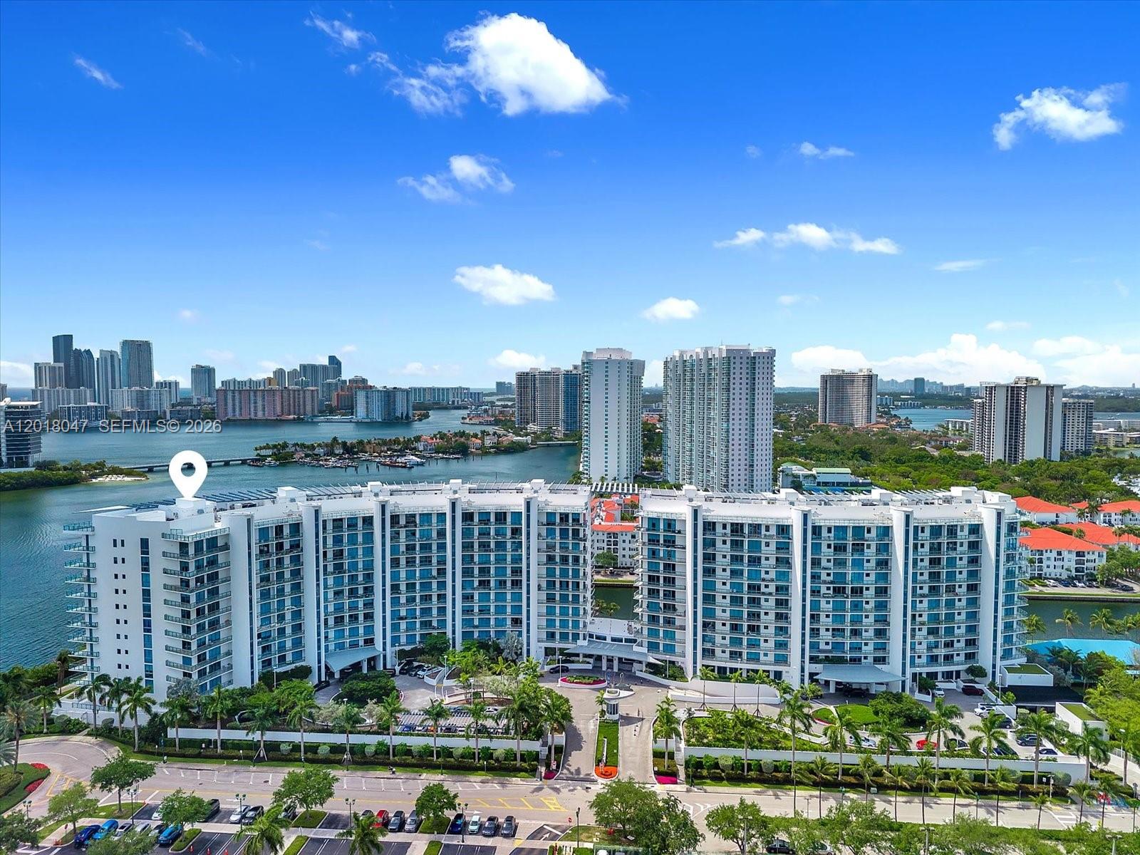 ECHO CONDO - Residential