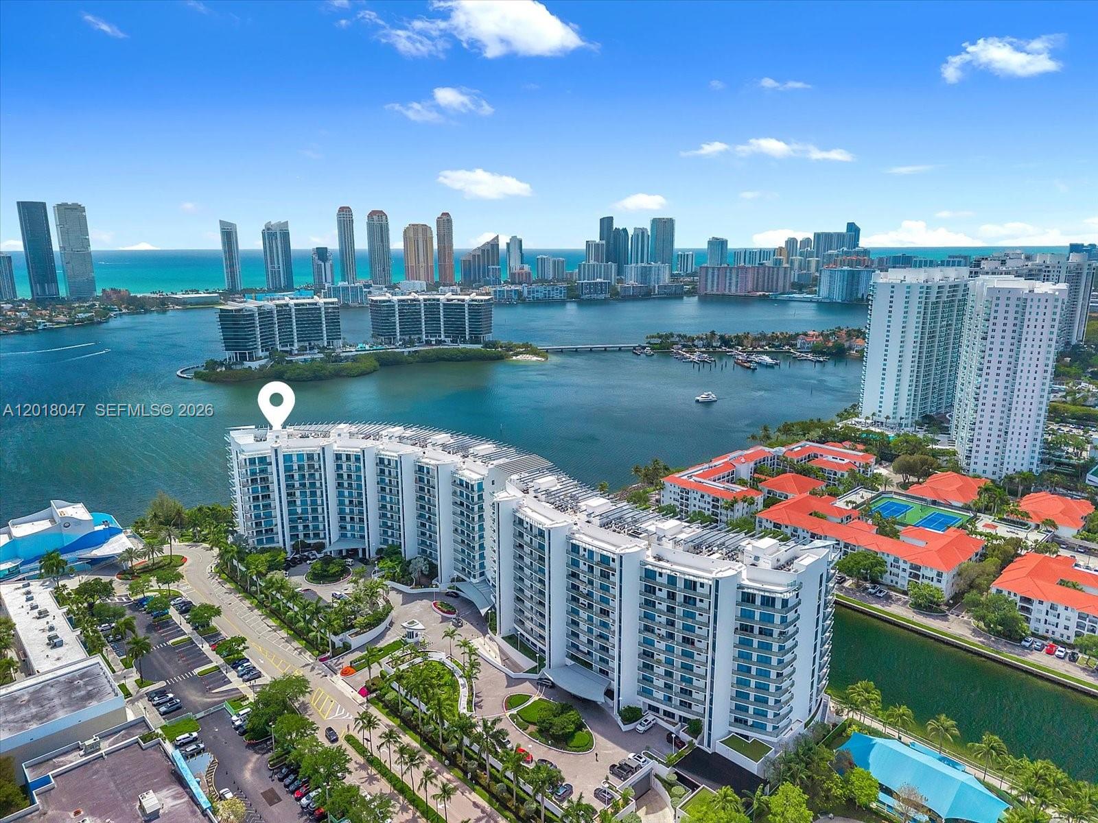 ECHO CONDO - Residential