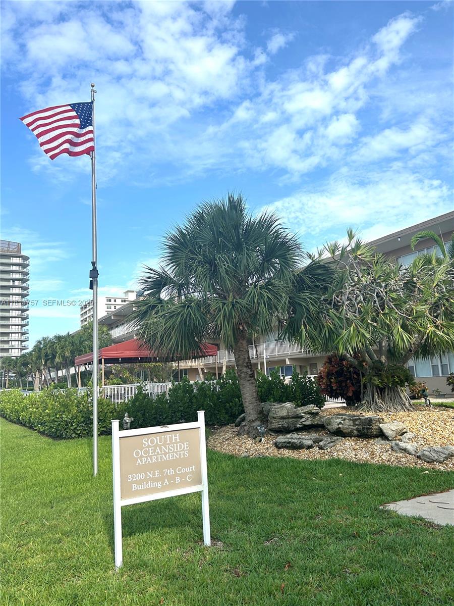 OCEANSIDE APARTMENTS CO-O - Residential