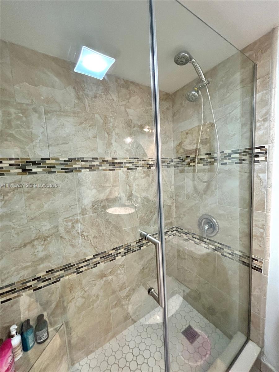 OCEANSIDE APARTMENTS CO-O - Residential