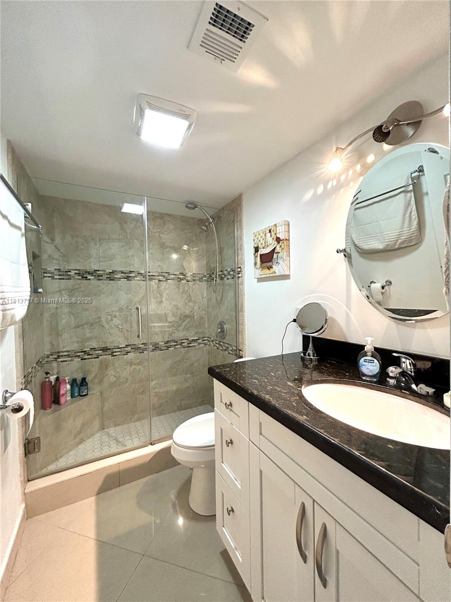 OCEANSIDE APARTMENTS CO-O - Residential