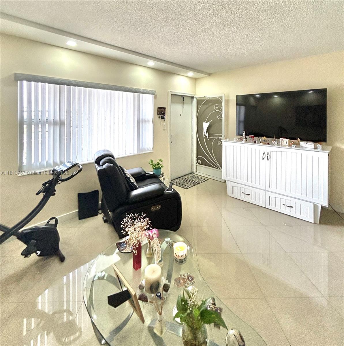 3200 NE 7th Ct 306C
