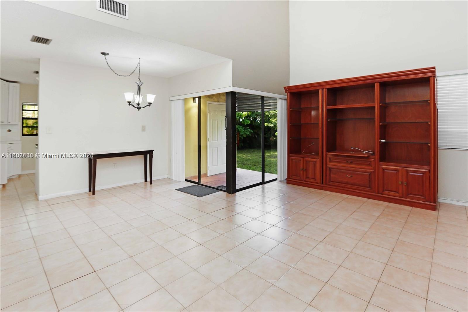 2500 SW 113th Ct 1