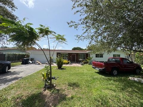 6130 SW 64th Ave South Miami FL 33143