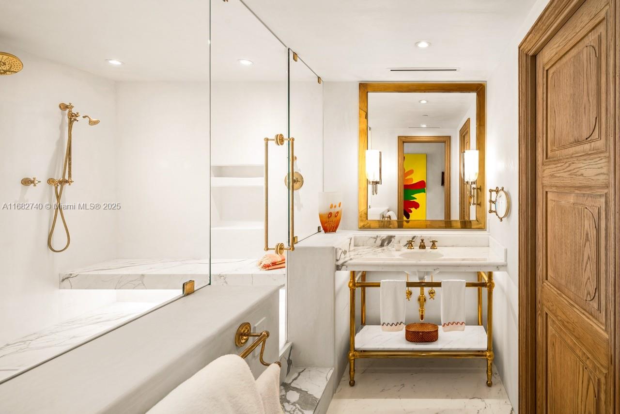 MILLENNIUM TOWER RESIDENC - Residential