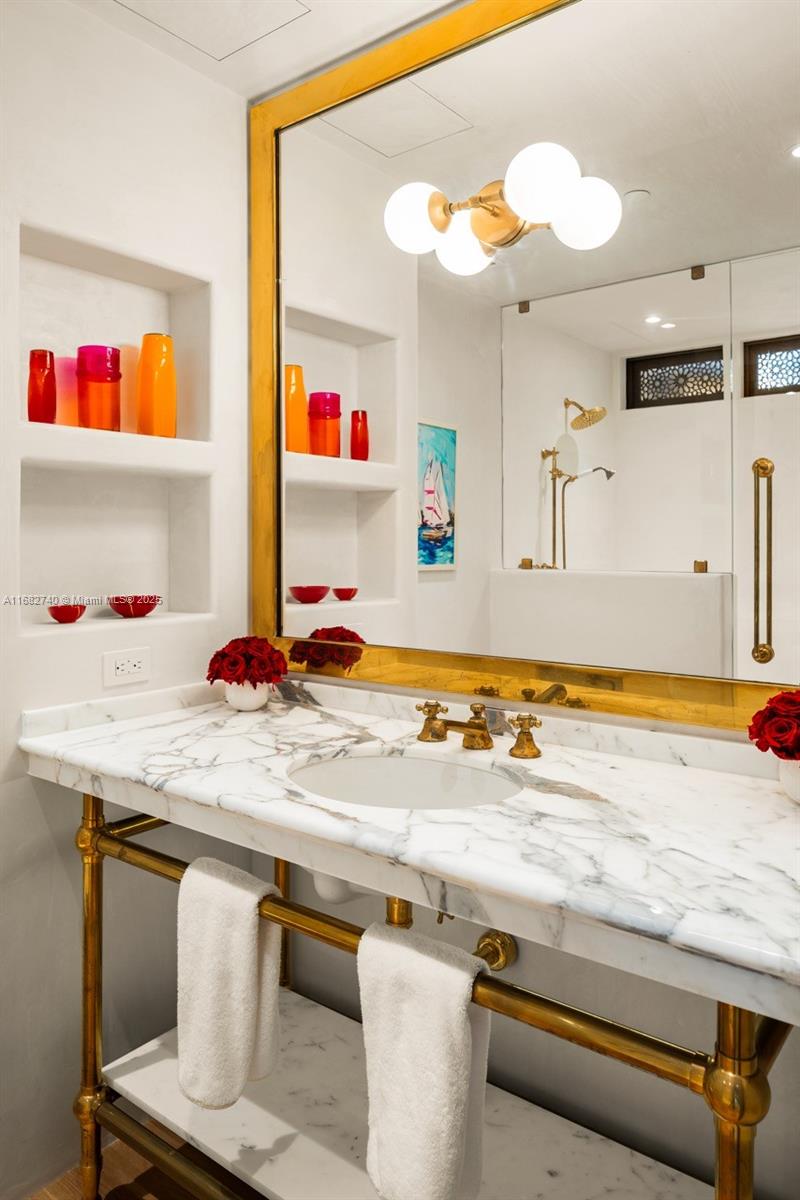 MILLENNIUM TOWER RESIDENC - Residential