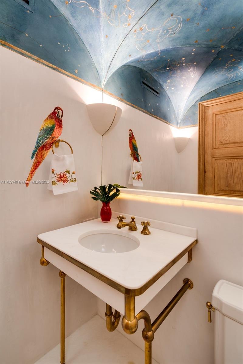 MILLENNIUM TOWER RESIDENC - Residential