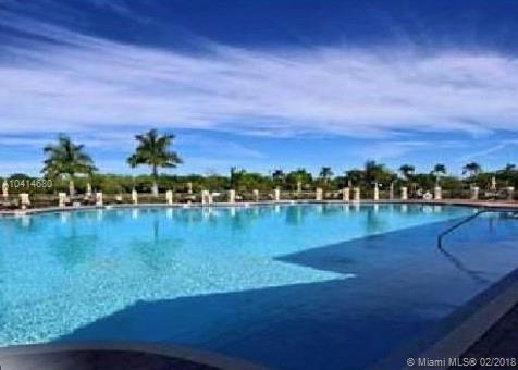 THE COURTS AT BAYSHORE II - Residential Lease