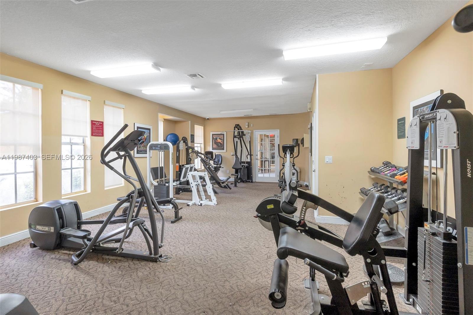 ROYAL POINCIANA CONDO - Residential Lease