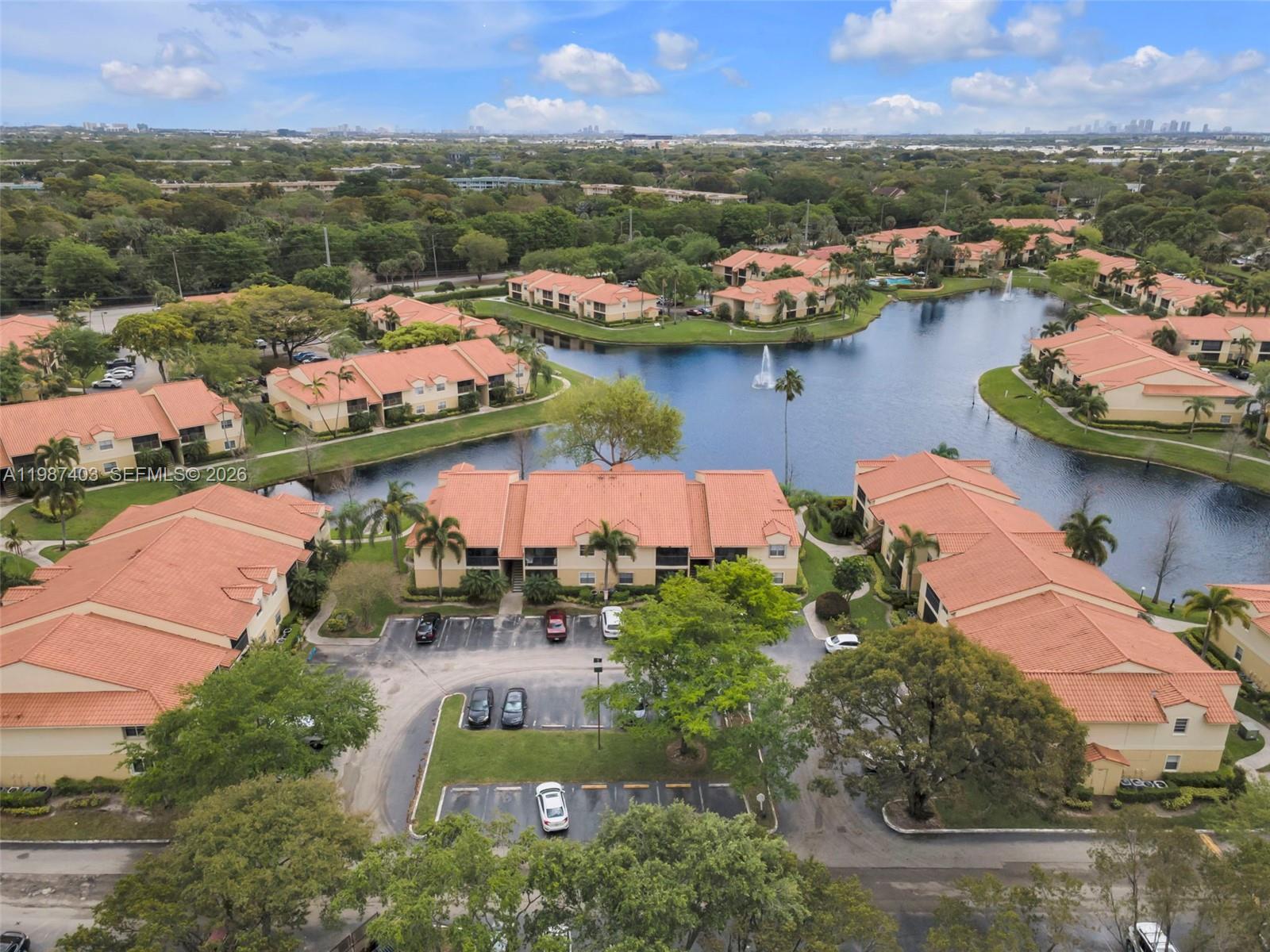 ROYAL POINCIANA CONDO - Residential Lease