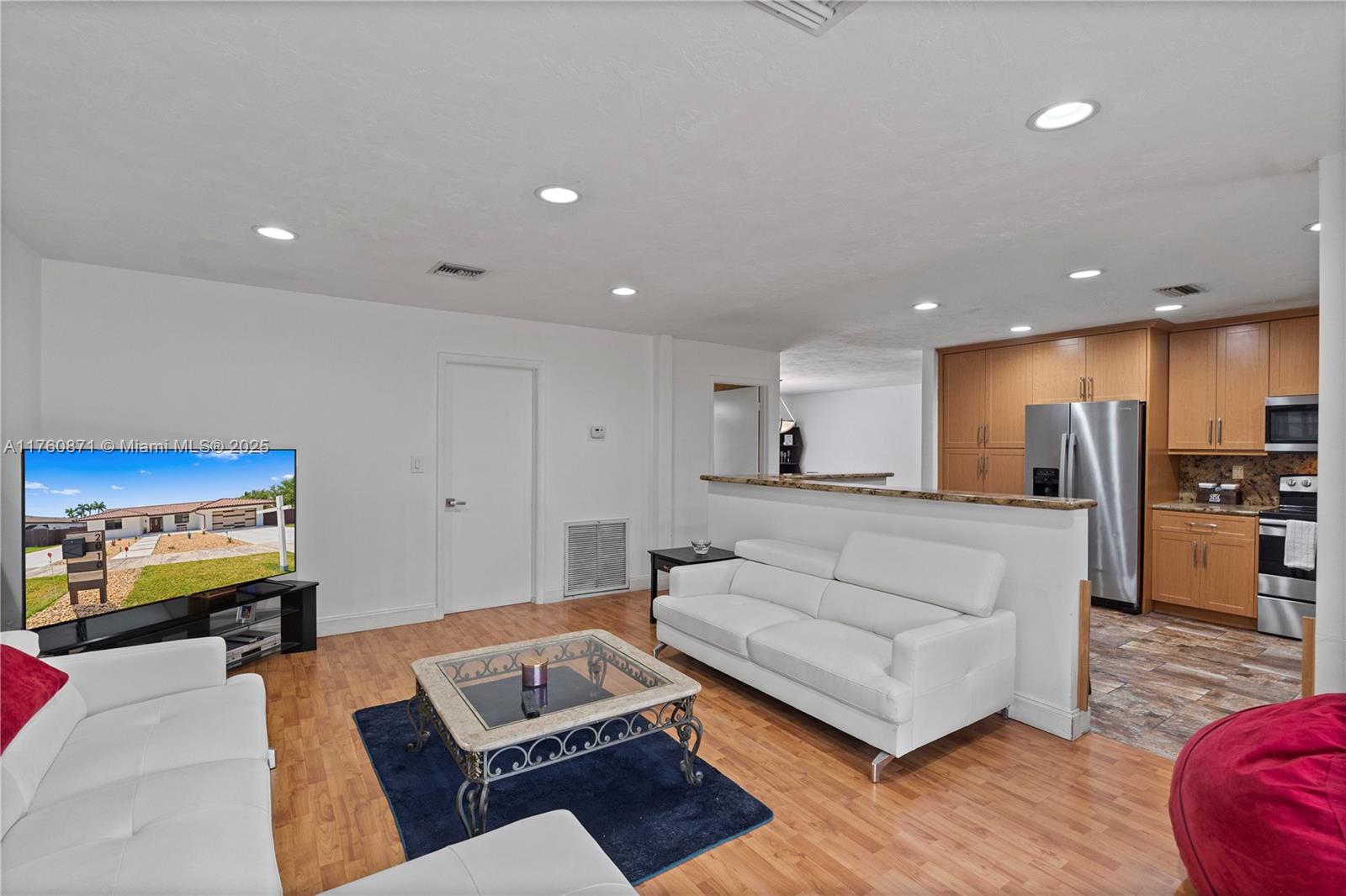 HIGHLAND LAKES SEC 8 - Residential